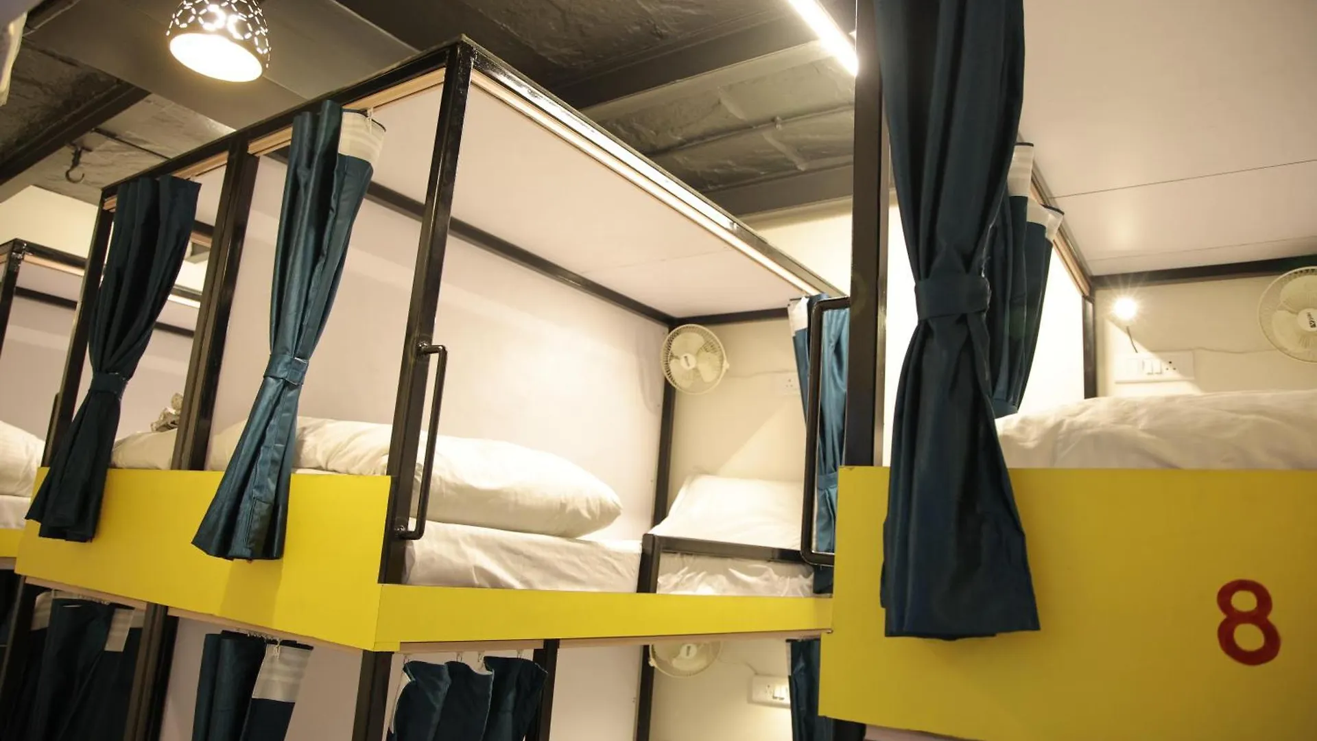Hostel Bed Station Ac Dormitory Varanasi India